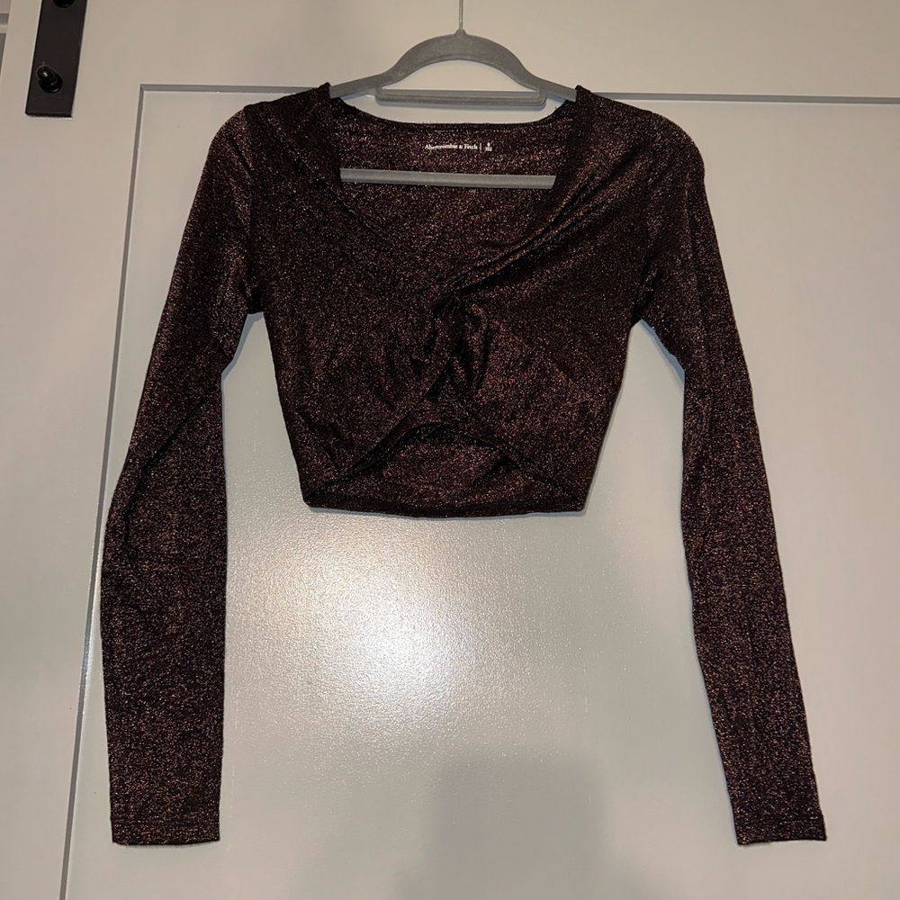 Abercrombie & Fitch Long Sleeve Crop Top